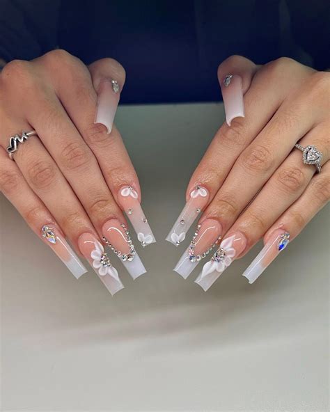 100 Timeless White Nail Art Ideas For A Chic & Classy Look