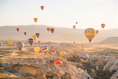 pemandangan gunung  luar negeri andira gambar