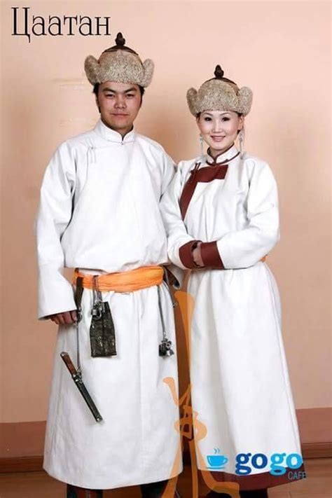 (Tsaatan people) Tsaatan people. | Mongolian clothing, Mongolian ...