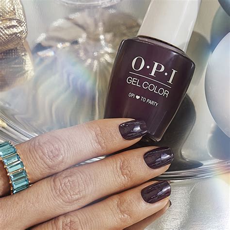 Gel Nail Polish: Everything You Need to Know - Hunter Games Magazine