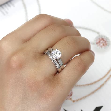 simple engagement band 11