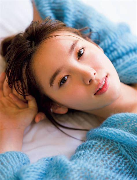 Marie Iitoyo Nana Kato Risa Yoshida Miri Hanai Koume Watanabe Kana