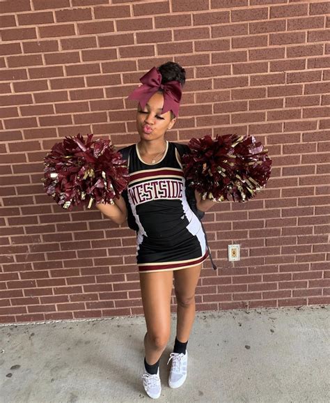 @naeedaboo 😽 | Cheer outfits, Black cheerleaders, Cheerleading outfits