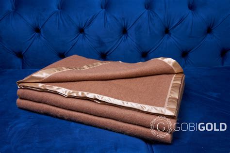 Одеяло тканое из верблюжьей шерсти ERDENET 200x220 см. (евро) - камел ...