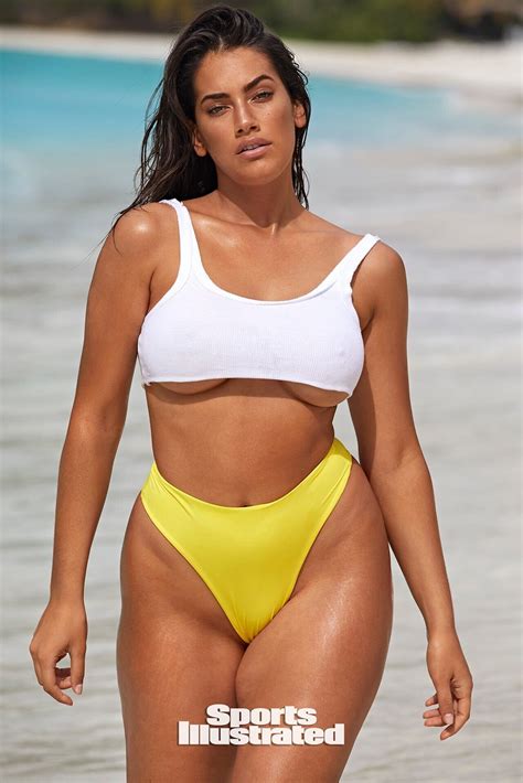 Lorena Duran by Josie Clough in Sports Illustrated Swimsuit 2020 — Anne