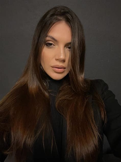 Anny Alves Nantes (@annyalvesns) • Instagram photos and videos