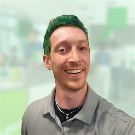 Meet Your Local Tax Professional | H&R Block®