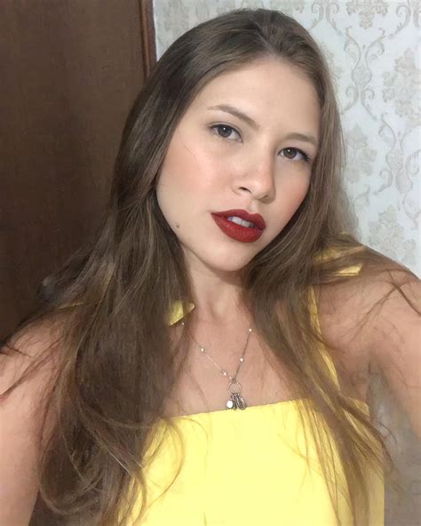 Aryane Melo Marketing added a new... - Aryane Melo Marketing