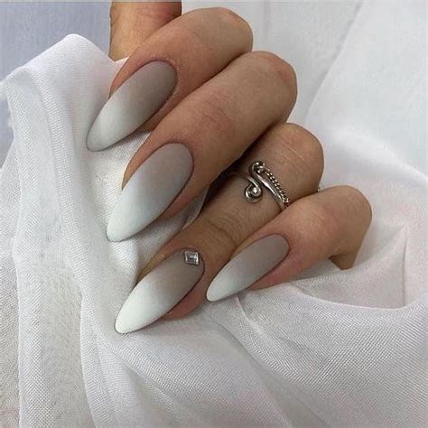 Роскошный дизайн ногтей гель-лаком 2024 | Nagelkleur, Nagels, Designer ...