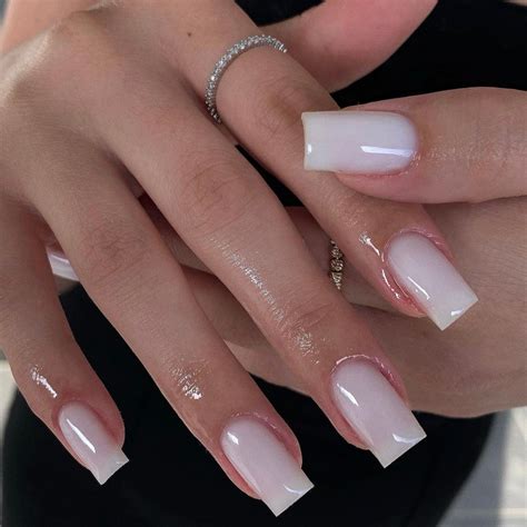 I Milky White | Luxury Personalized Reusable Press On Nail Set ( Short