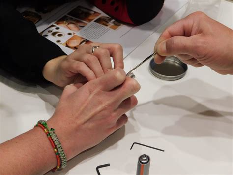 team building   hand project