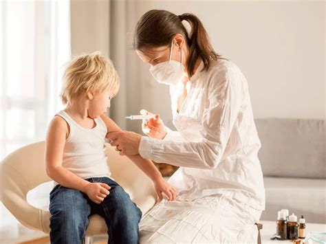 Vaccinazione anti-Covid sotto i 5 anni: a che punto siamo?