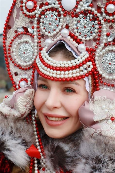 Русский кокошник | Festival captain hat, Captain hat, Hats