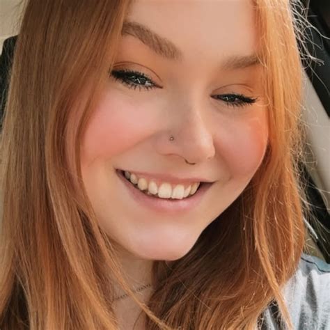 Emma Siøbhan ̈ (@they_see_me_rolland) • Threads, Say more