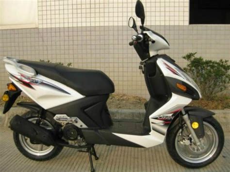 Lifan Scooter - Moto.ZombDrive.COM