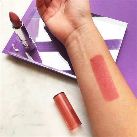 Essence Cosmetics Matt Matt Matt 02 'Perfect Match' | Essence cosmetics ...