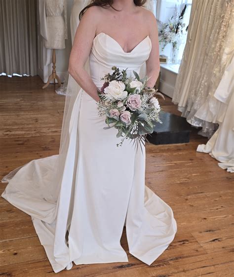 Jane Hill New Wedding Dress Save 13% - Stillwhite