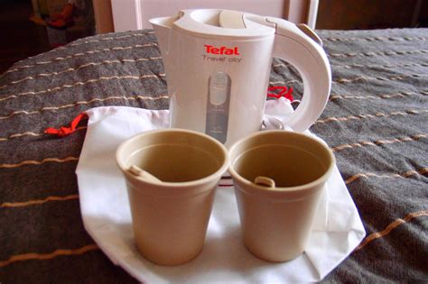 Чайник Tefal Travel-o-city KO120130 — купить по низкой цене в интернет ...