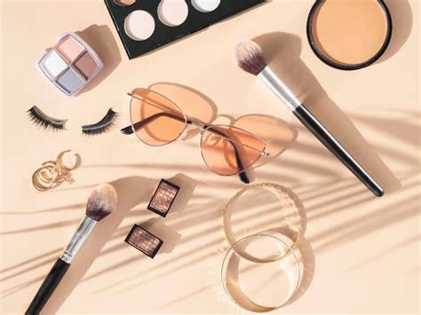Le Cosmétique Cosméticos E Acessórios - Produtos e acessórios para cosméticos de beleza | Foto Grátis