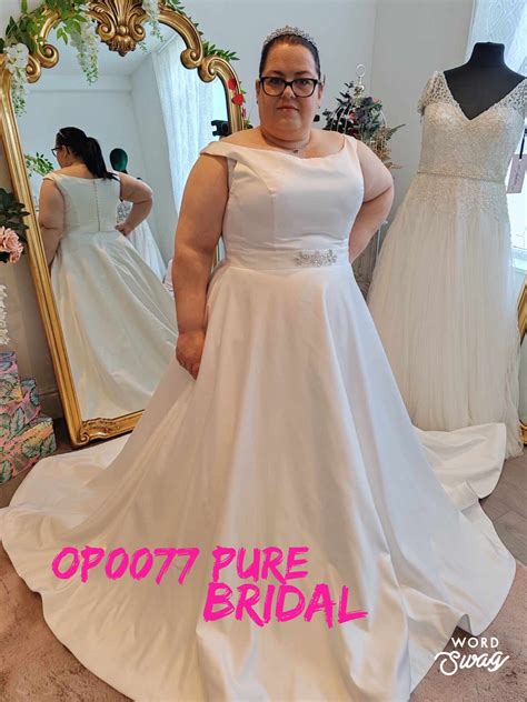 Designer Sample Wedding Dresses - Louisa Jackson Bridal
