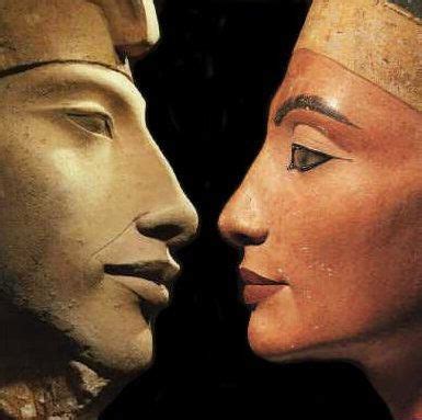 Nefertiti E Akhenaton - Akhenaten and Nefertiti | Egyptian Love Affair | Ancient egyptian art ...