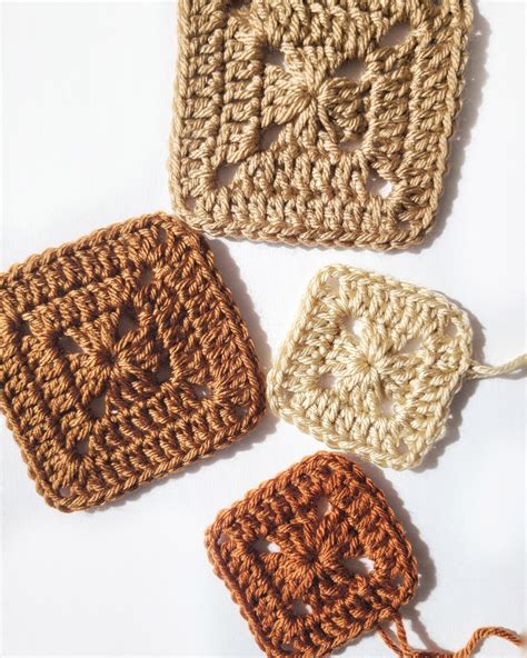 How To Crochet Granny Squares 6