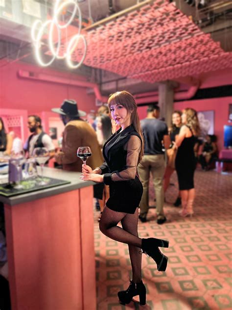 TW Pornstars - Vivid Vision. Twitter. When you don’t really drink but