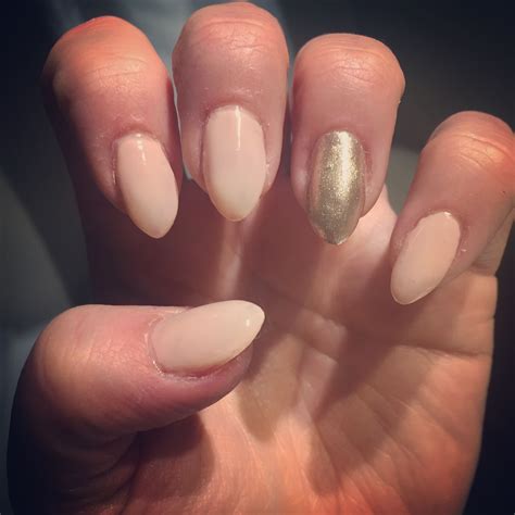 Homemade gel nails made by me. 👌🏼