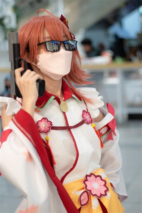 Sakura Miko Cosplay By @yushirocos at Anime Fest Malaysia 2022 : r/Hololive