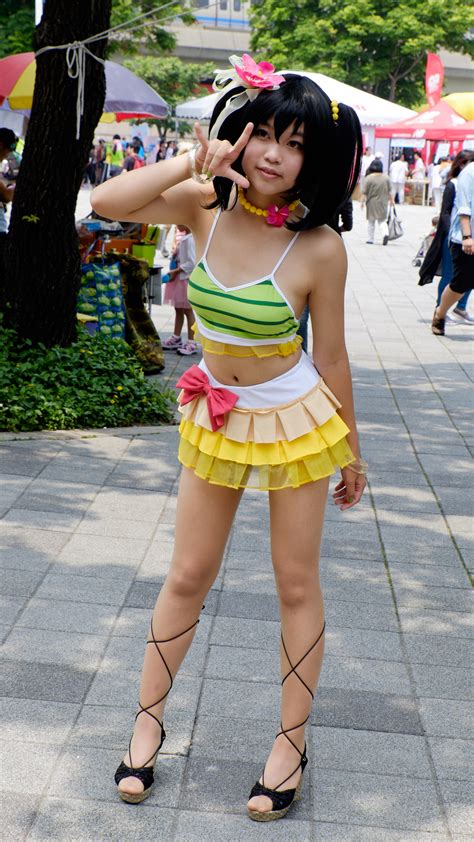 File:Cosplayer of Nico Yazawa, Love Live! in PF22 20150509b.jpg ...