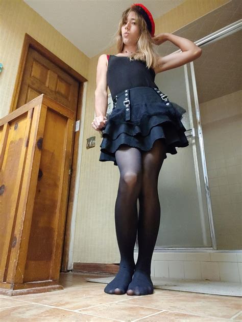 A wise girl knows her limits, a smart girl knows she has none : r