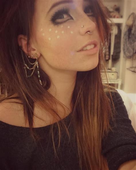 apatheia.x on Instagram: "Belle Delphine before fame #belledelphine #