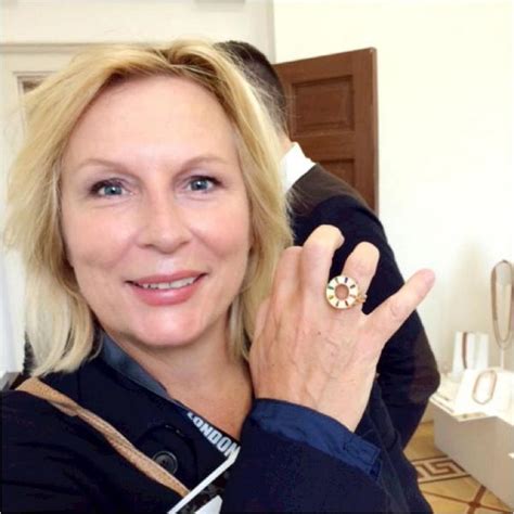 JenniferSaundersFans (@JenSaundersFans) | Twitter