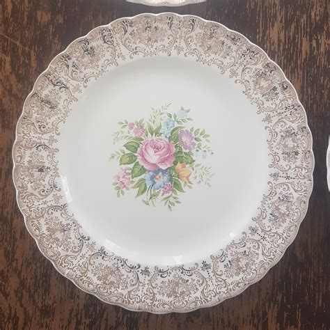 American Limoges K-S384 ROSALIE Dinner Plates, 10 Inch, Set of 4, Pink
