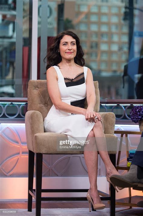 Pin by hvs on Celebridades | Lisa cuddy, Lisa edelstein, Black dress