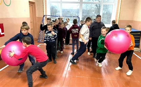 У Решетилівській «початківці» відбулися спортивні естафети ...