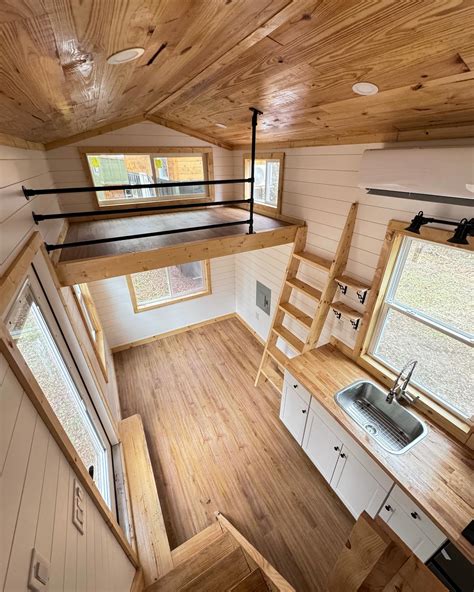 Rasa: Simplify Further Tiny House on Wheels