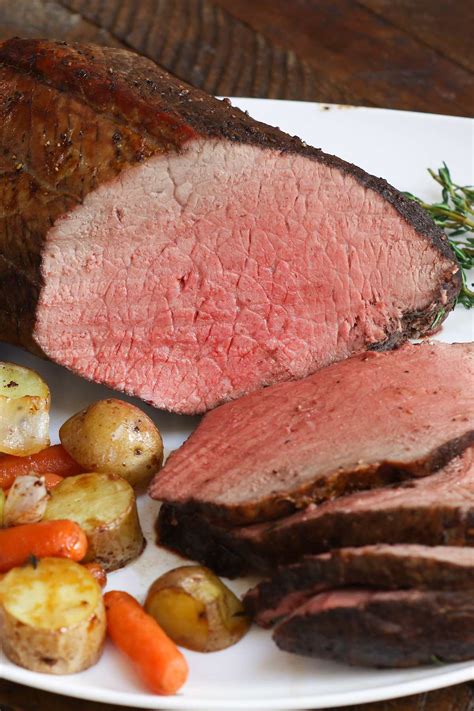 how to cook a sirloin tip roast of beef