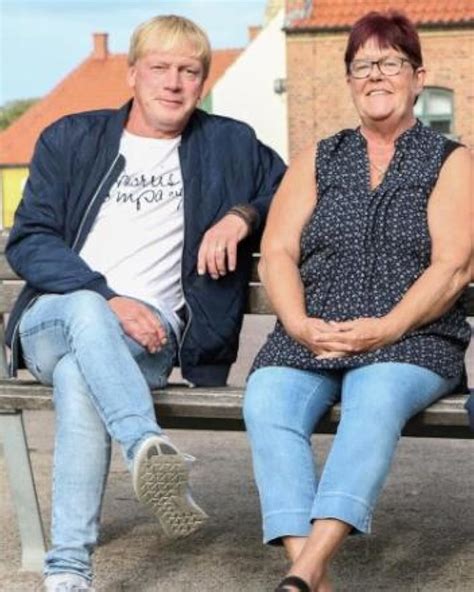 "Fosterland" Syriska flyktingar i Simrishamn (TV Episode 2016) - IMDb