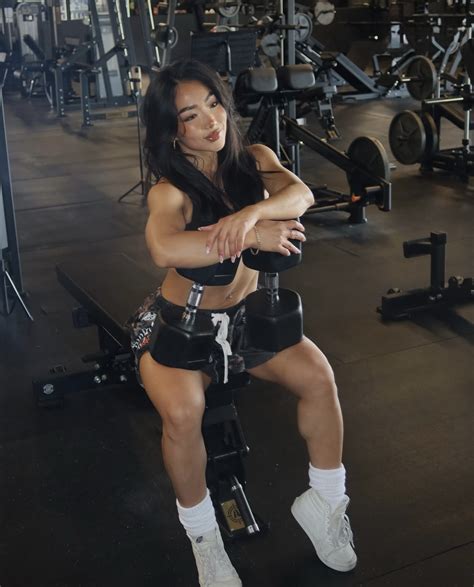 Hikaru Komiyama (the.littlebeast)