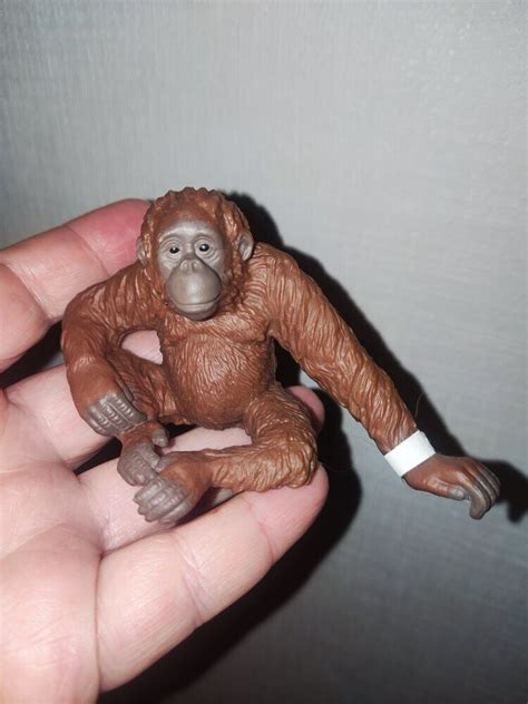 Schleich McDonald's обезьяна фигурка: 70 грн - герои мультфильмов и ...