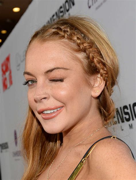 Finally, the many faces of Lindsay Lohan being a star