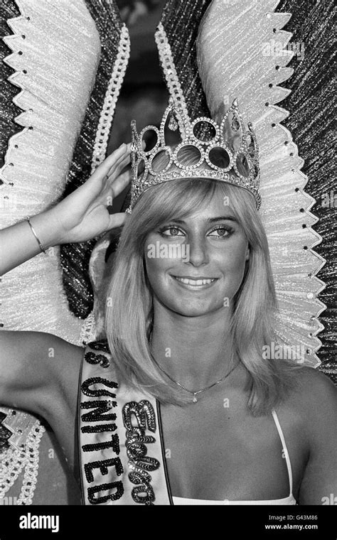 Della dolan miss england hi-res stock photography and images - Alamy