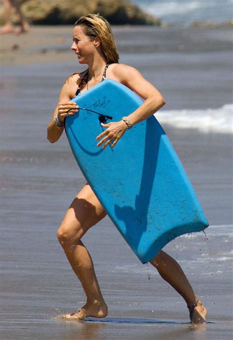 tea-leoni-bikini-03 | 43001 | Photos | The Blemish