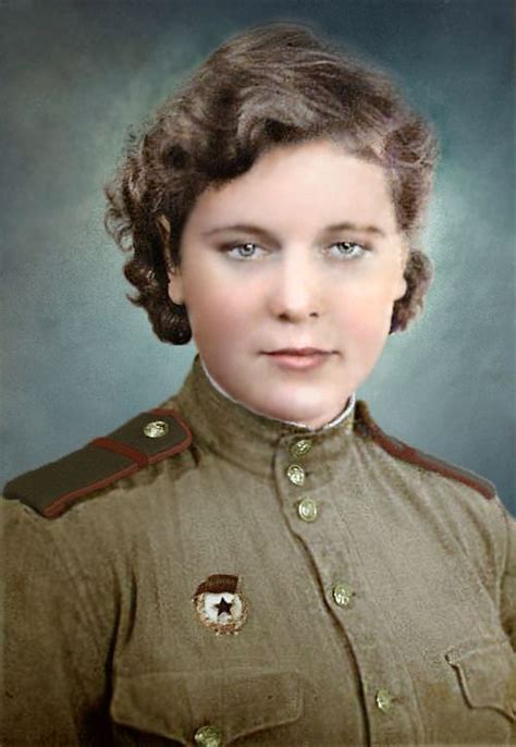 Unknown woman - Corporal on line of the Red Army, WWII