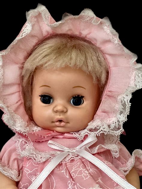 1977 Playmates Baby Girl Doll in 4 Piece Dress & Bonnet Set Great 11