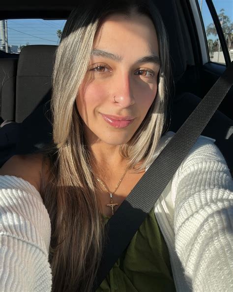 Laura Angel (@lauraangel31) • Instagram photos and videos