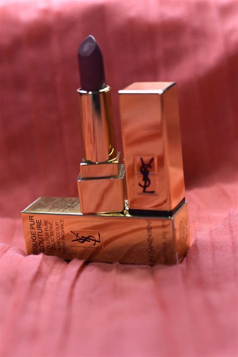 Губная помада Yves Saint Laurent Pur Couture 38г - купить с доставкой ...