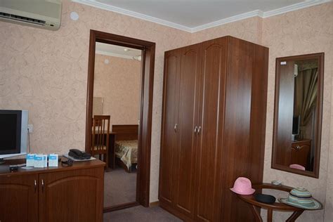 GOLUBAYA VOLNA - Russian Health Resort Reviews (Gelendzhik, Russia)