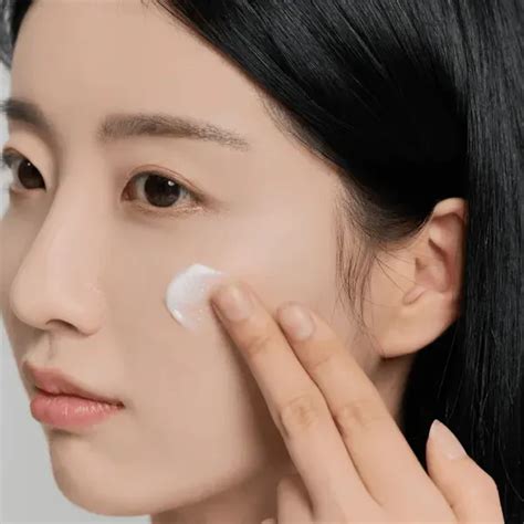 Skin1004 Kem dưỡng Madagascar Centella Tone Brightening Capsule Cream ...